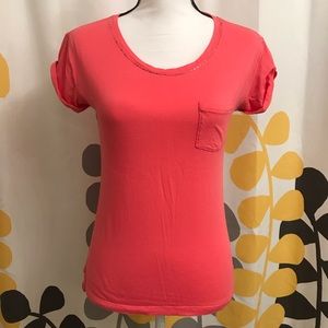 ❣️NEW YORK&COMPANY PRETTY SHIRT❣️